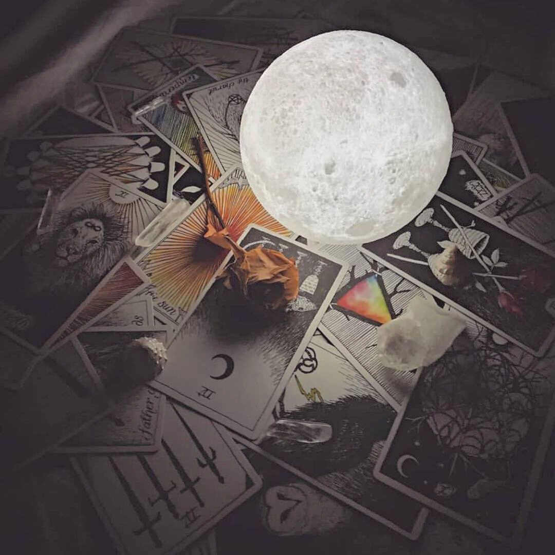 3D Printed Moon Lamp with Touch Control – Portable Night Light in 4 Sizes, Warm White & Cold White Options 5