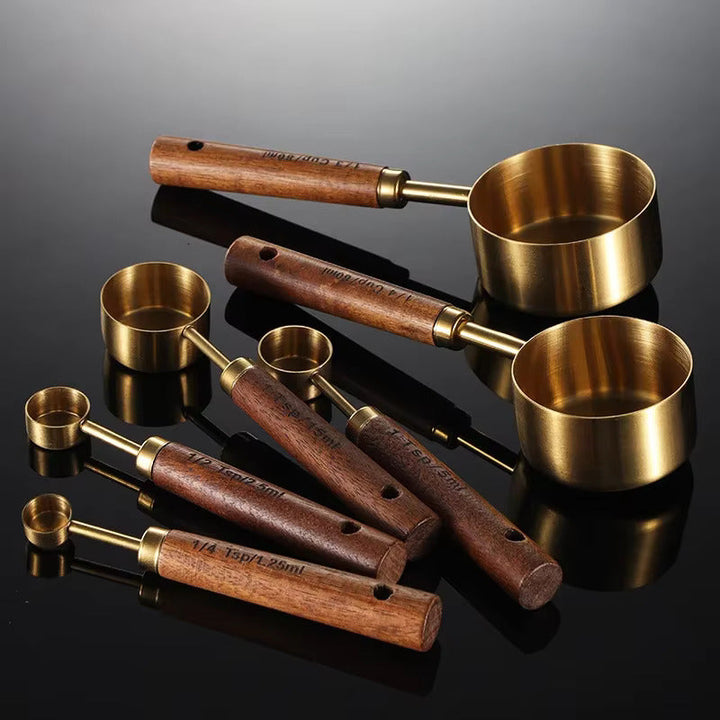 8-Piece Stainless Steel Measuring Cups and Spoons Set with Solid Oak Handles – Durable Kitchen Tools for Precision Cooking 4