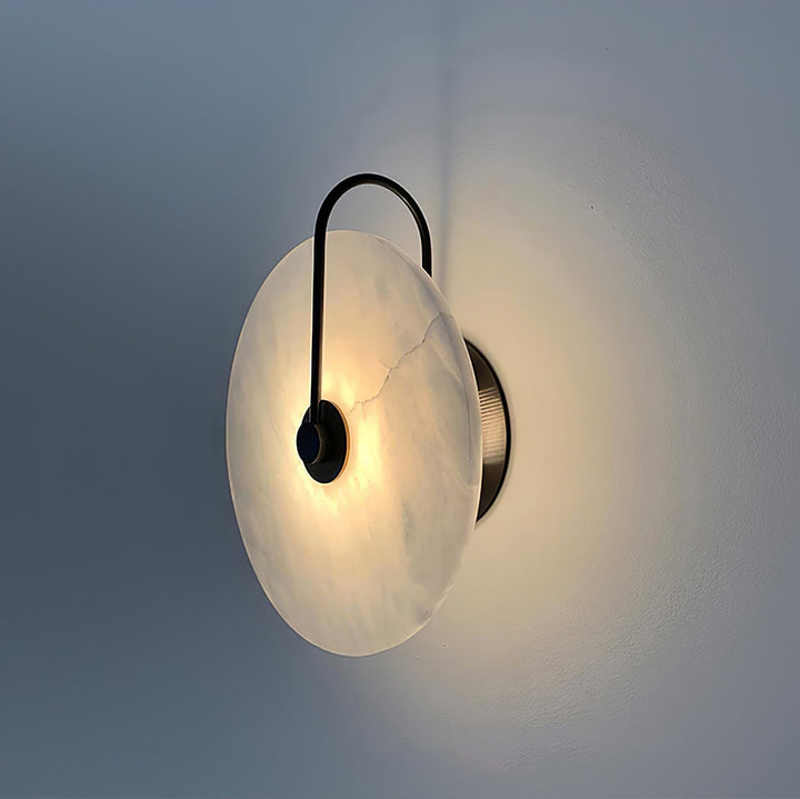 Alabaster Wall Lamp with Integrated LED – Elegant Lighting for Modern and Classic Interiors 2