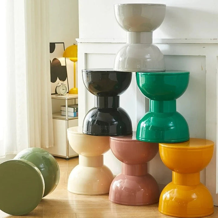 Arc-Shaped Low Side Table – Compact Plastic Accent for Living Room and Hall 1