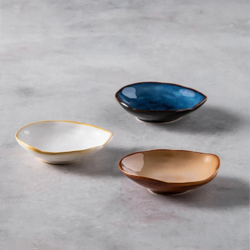 Artisanal Porcelain Dipping Dish – Unique Irregular Shape for Sauces, Condiments, and Dips – Microwave Safe, White 2