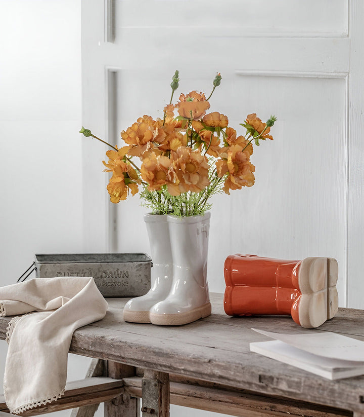 Artistic Ceramic Boot Vase – Unique 17 cm Design for Modern Interiors 2