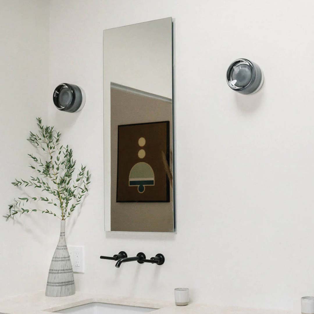 Compact LED Wall Lamp in Scandinavian Design – Warm White Light for Modern Interiors 3