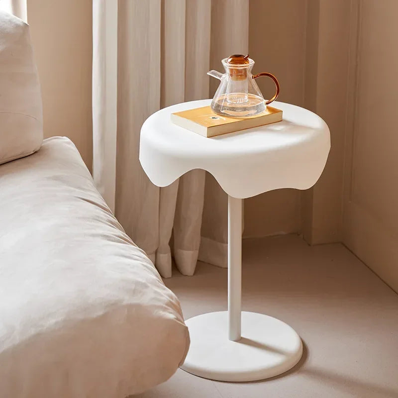 Compact Minimalist Side Table for Living Room and Bedroom – Lightweight Scandinavian Design 4