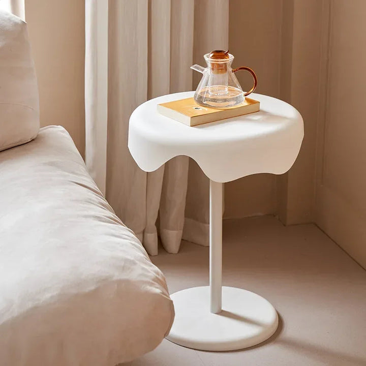 Compact Minimalist Side Table for Living Room and Bedroom – Lightweight Scandinavian Design 4