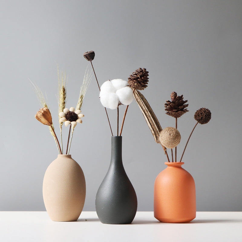 Contemporary Ceramic Vase with Matte Finish – Handmade Pottery for Modern Decor 3
