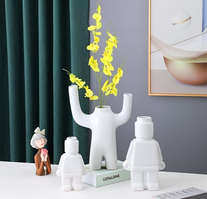 Creative Robot Plant Pot – Versatile Decorative Planter in Playful Design 2