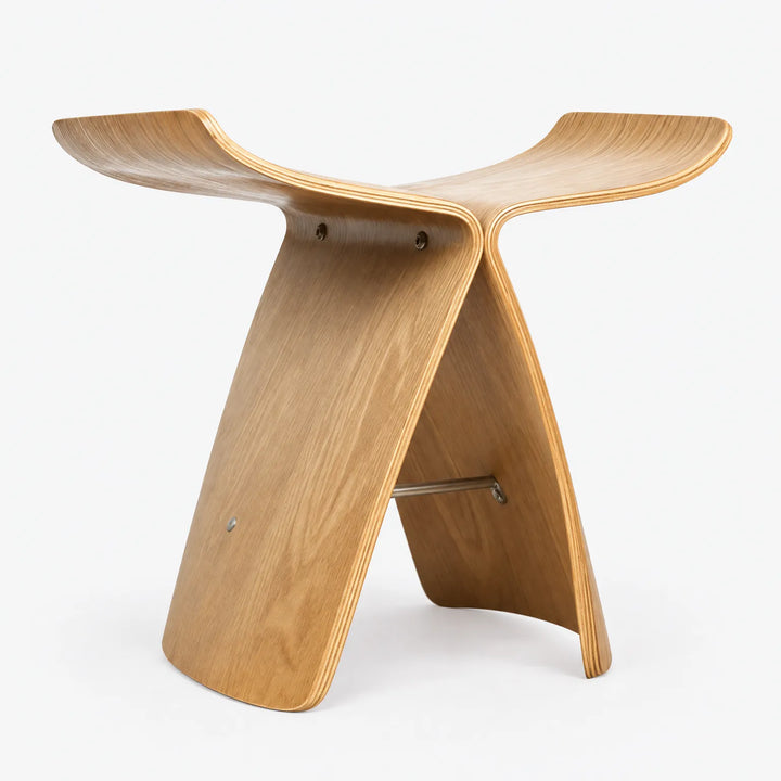 Curved Wooden Stool – Lightweight Nordic Minimalist Design, Compact 44x31x42 cm, Ideal for Small Spaces 0