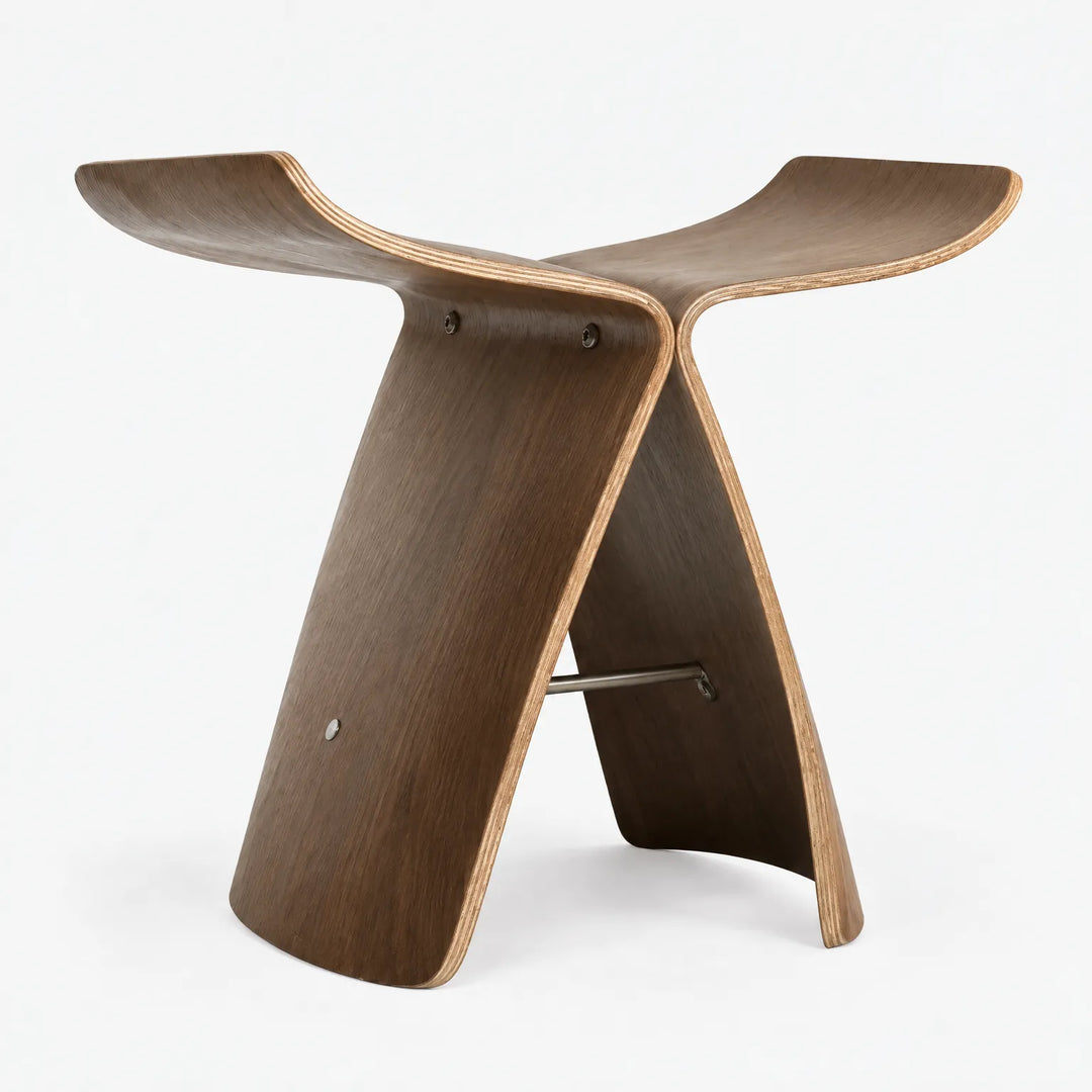 Curved Wooden Stool – Lightweight Nordic Minimalist Design, Compact 44x31x42 cm, Ideal for Small Spaces 3