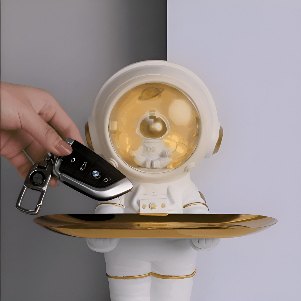 Decorative Astronaut Tray with LED Light – Stylish Storage Solution for Keys and Accessories, Medium Size 4