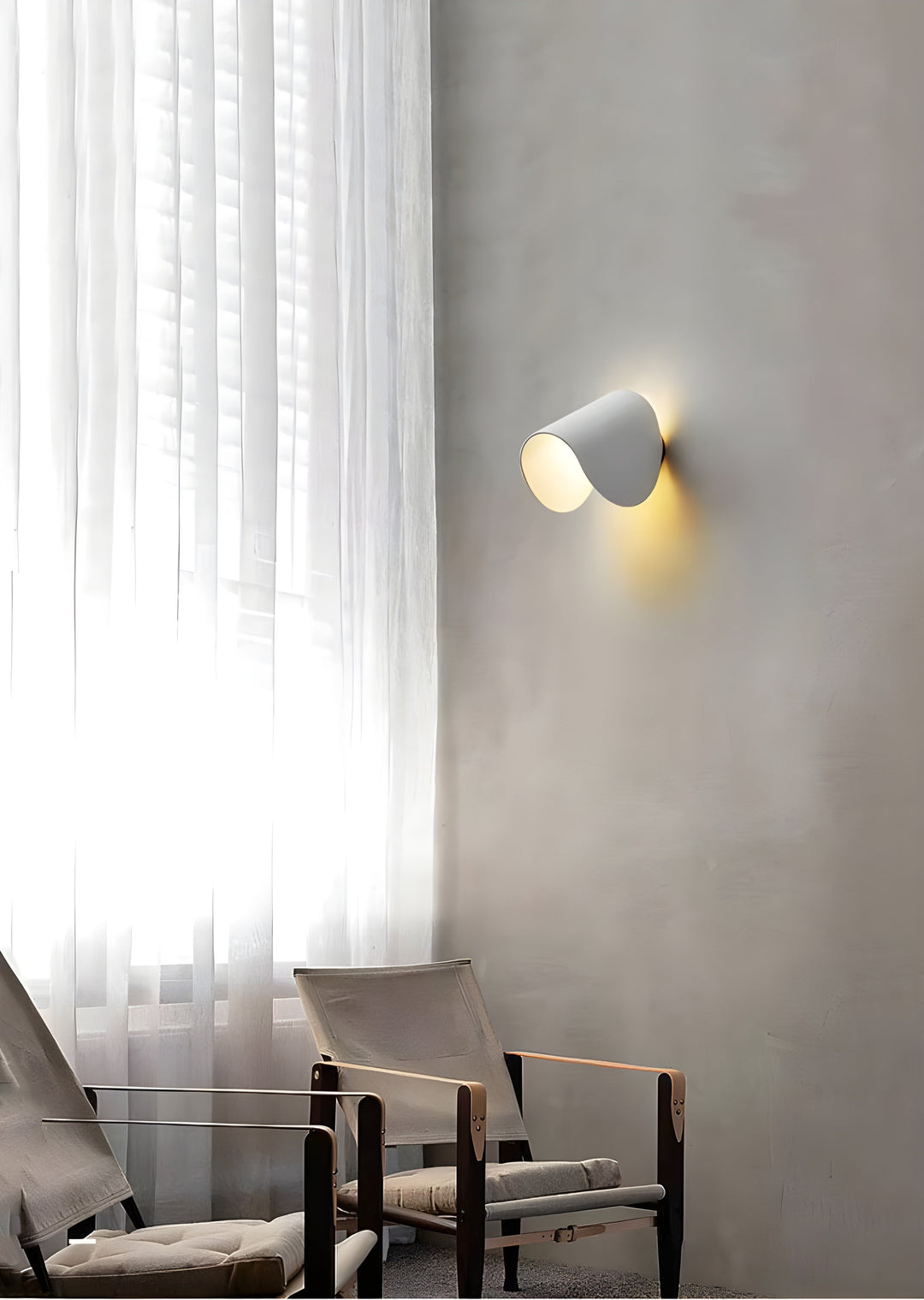 Dimmable LED Wall Lamp in Curved Design for Cozy Indoor Lighting – 10W Warm White 4