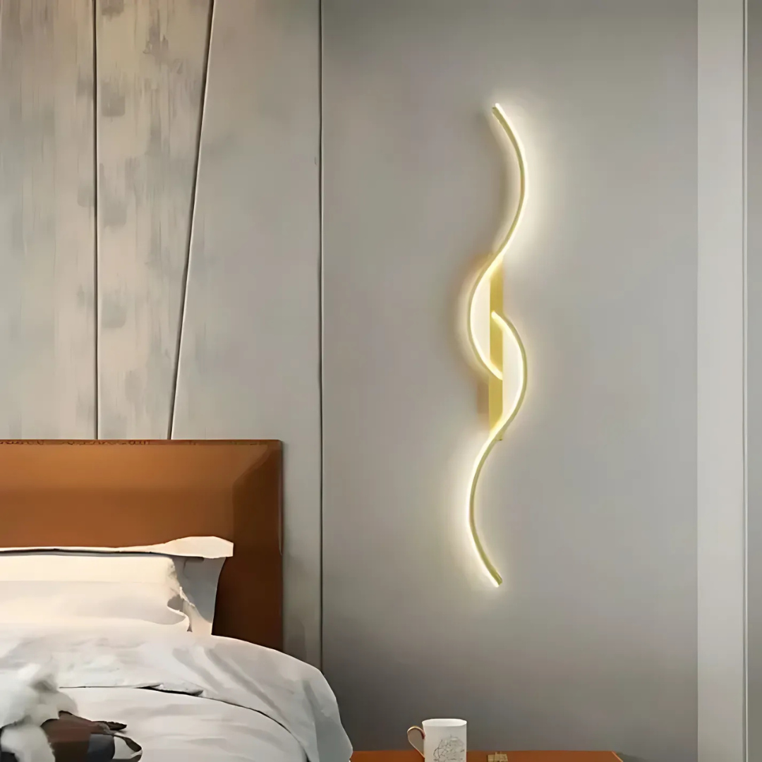 Elegant LED Wall Lamp in Aluminum – Stylish Indoor Lighting for Modern Spaces 4