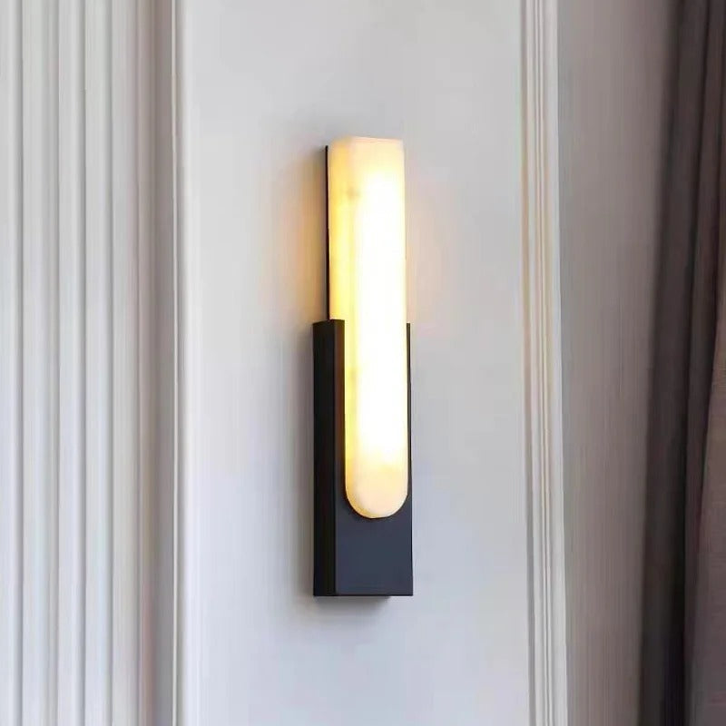Elegant Marble Wall Lamp with LED Light and Gold Accents – Chic Vertical Design 0