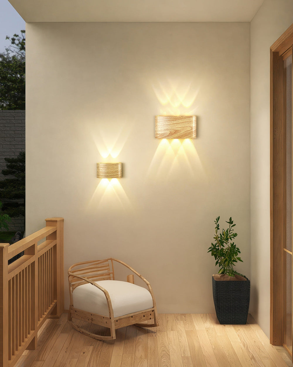 Elegant Wall Lamp with Wood Grain Finish – 10W LED Indoor and Outdoor Lighting 2