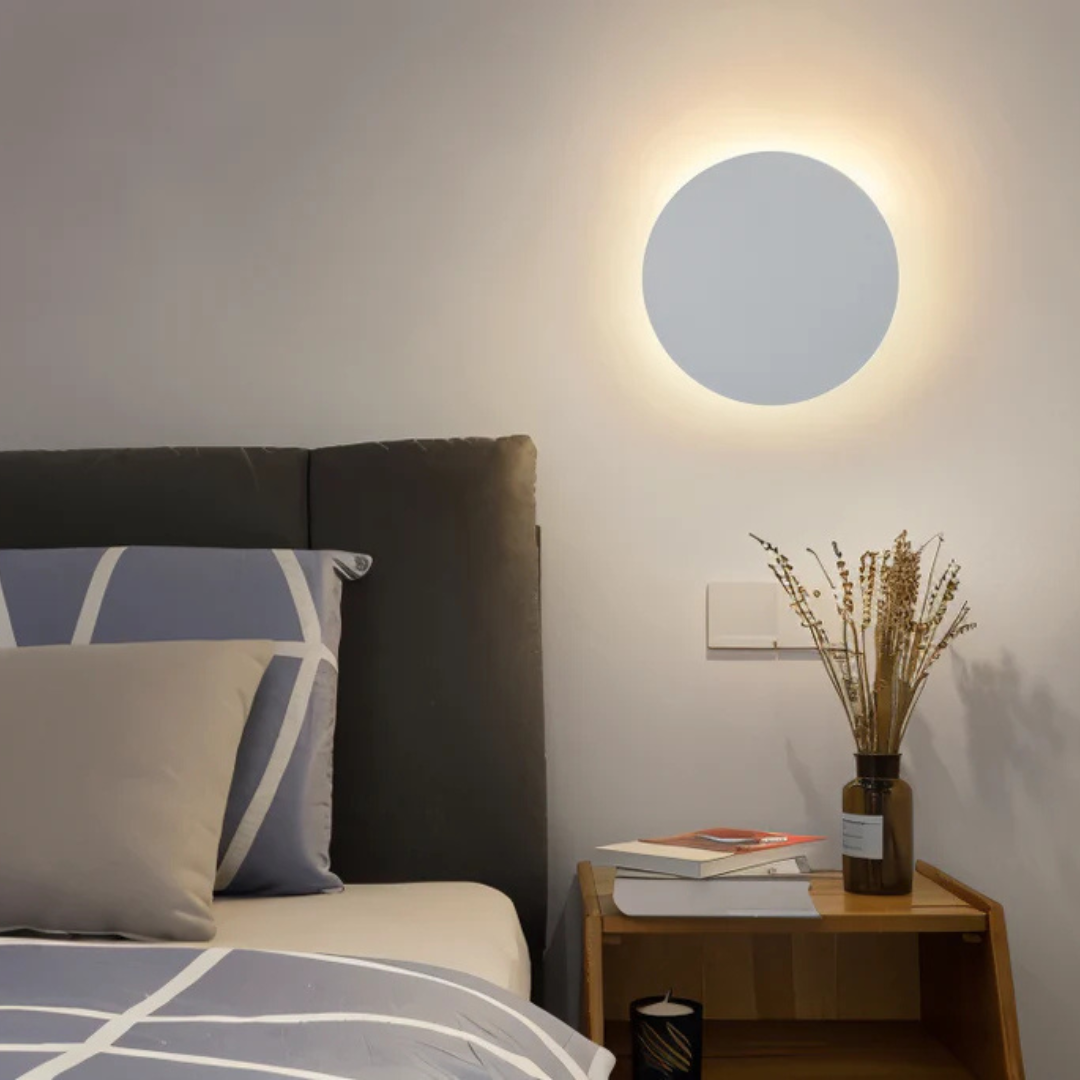 Hadro Arc Round LED Wall Lamp in Black and Gold – Modern Accent Lighting for Indoor Spaces 4