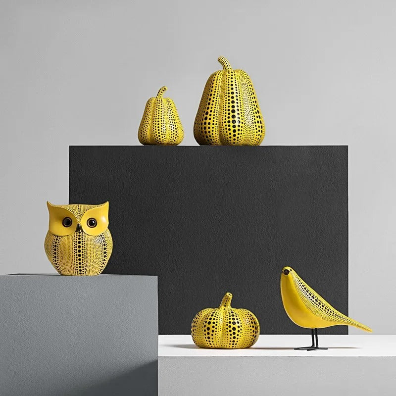Hand-Painted Artistic Sculptures with Iconic Dot Design – Mico Ornament Collection 1