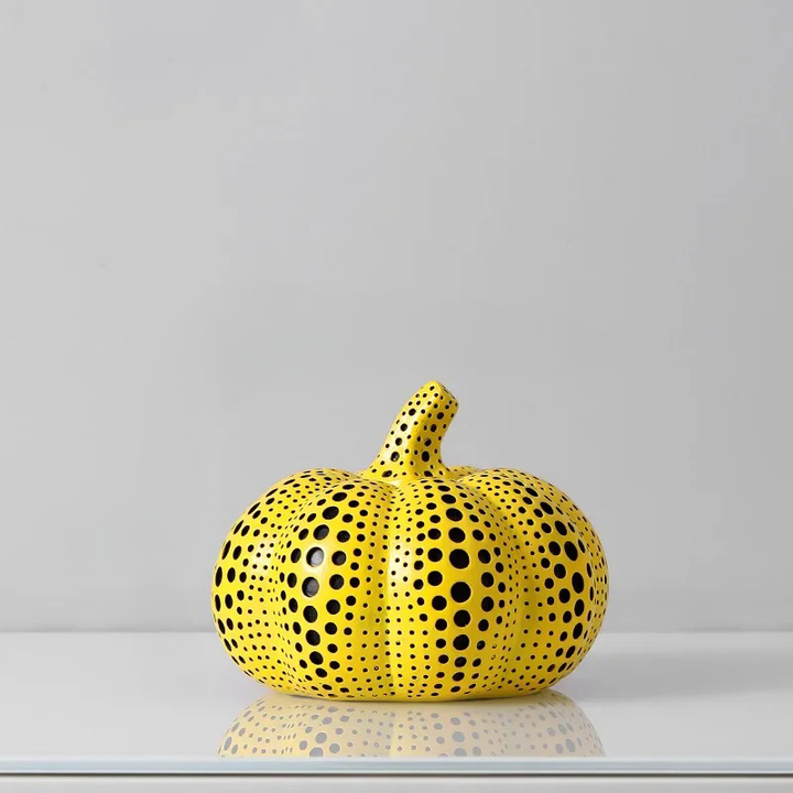 Hand-Painted Artistic Sculptures with Iconic Dot Design – Mico Ornament Collection 7