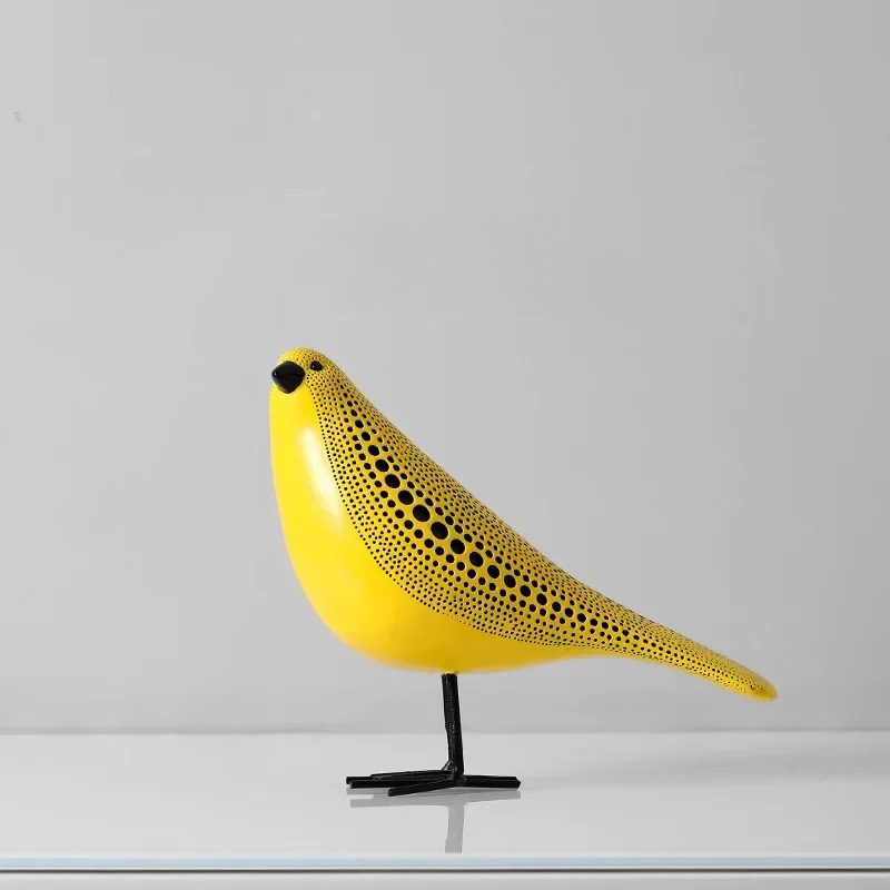 Hand-Painted Artistic Sculptures with Iconic Dot Design – Mico Ornament Collection 8