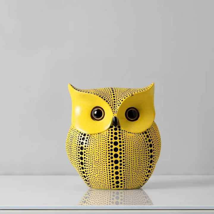 Hand-Painted Artistic Sculptures with Iconic Dot Design – Mico Ornament Collection 9
