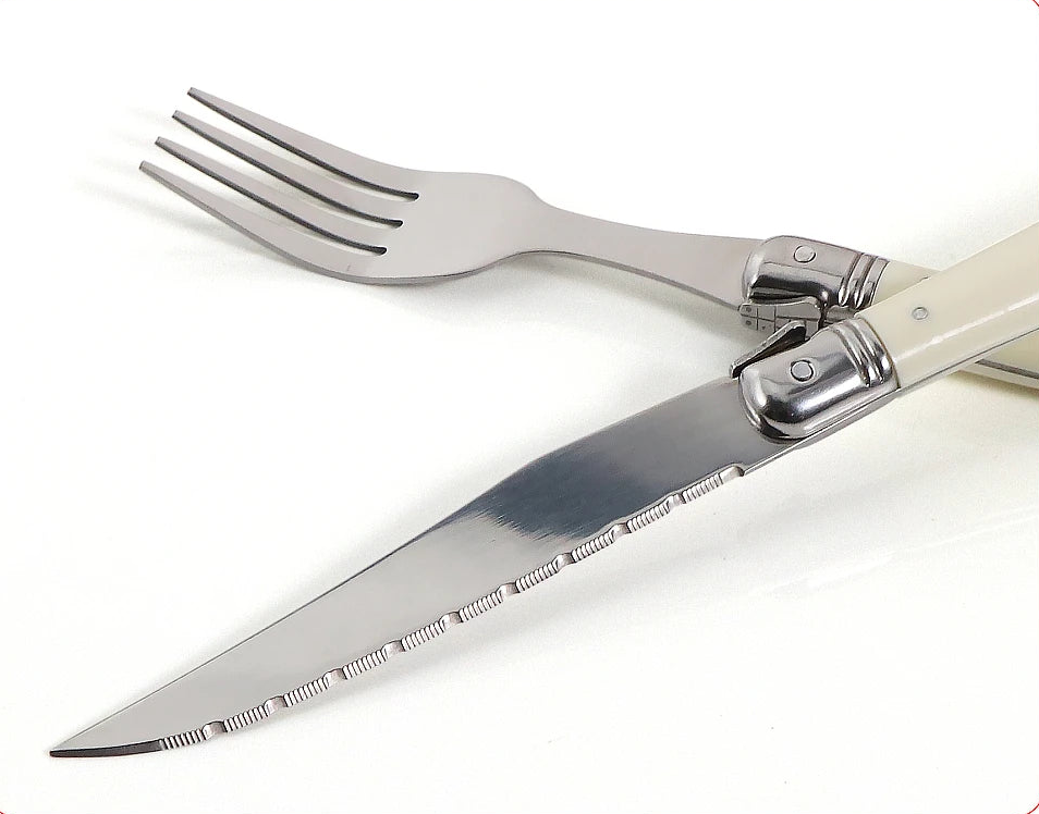 Ivory Laguiole Style Flatware Set – Elegant Stainless Steel Cutlery for Dining 5