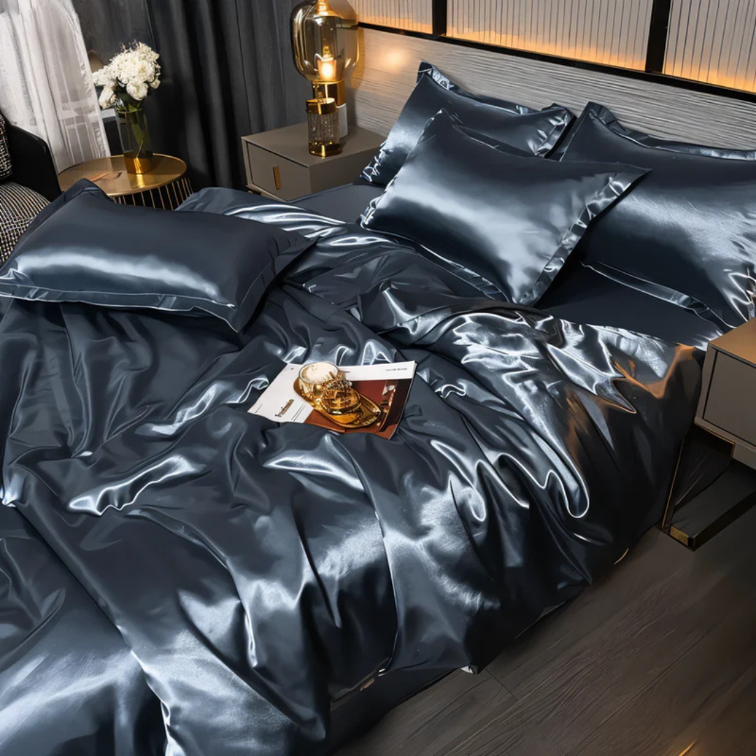 Luxury Silk-Look Bedding Set with Pillowcases – Soft, Hypoallergenic, Breathable Bed Cover for Year-Round Comfort 2