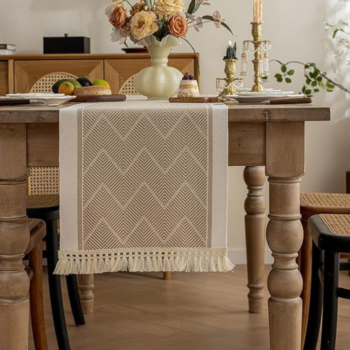 Luxury Woven Table Runner in Sandstone – Elegant Zigzag Design for Modern Interiors 2
