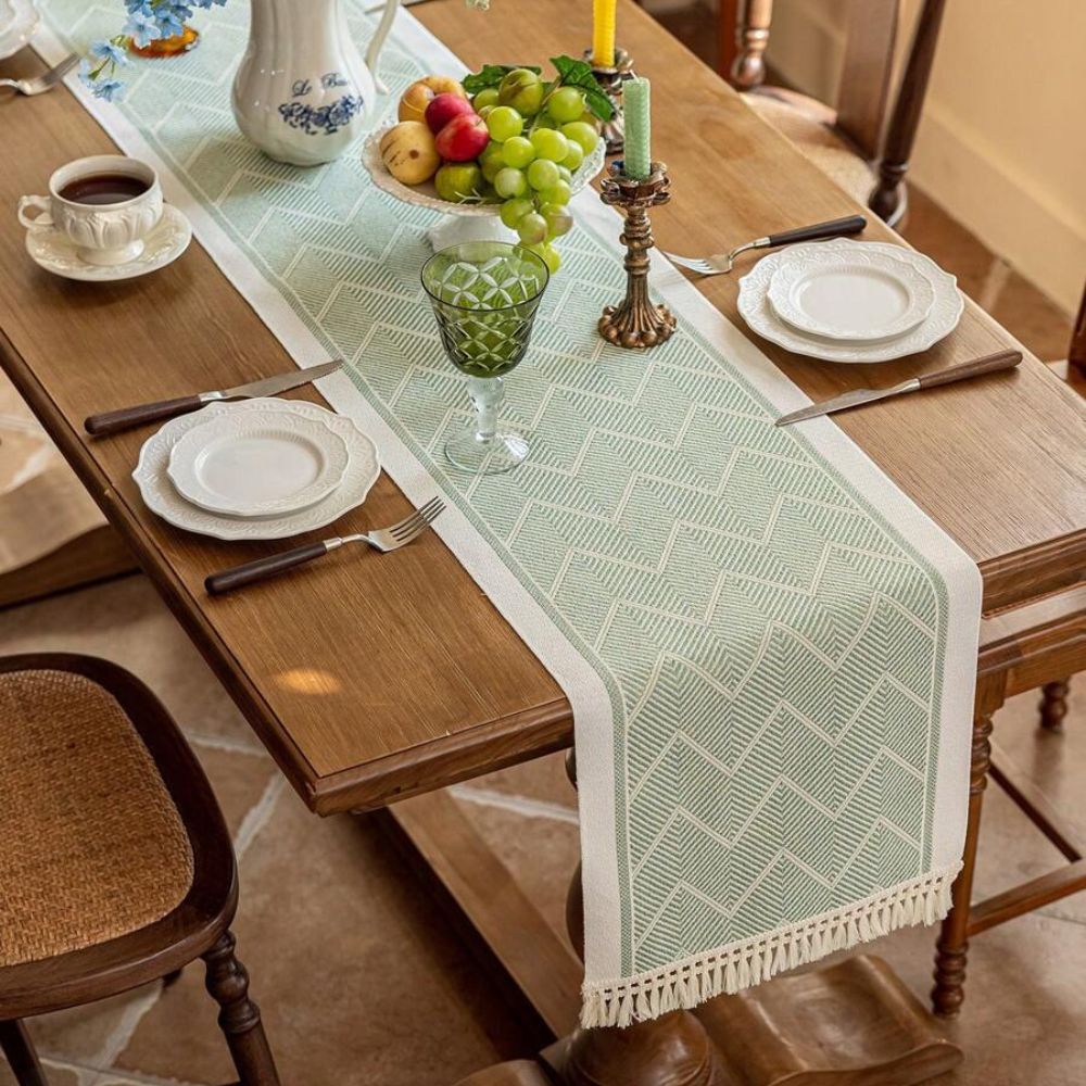 Luxury Woven Table Runner in Sandstone – Elegant Zigzag Design for Modern Interiors 7