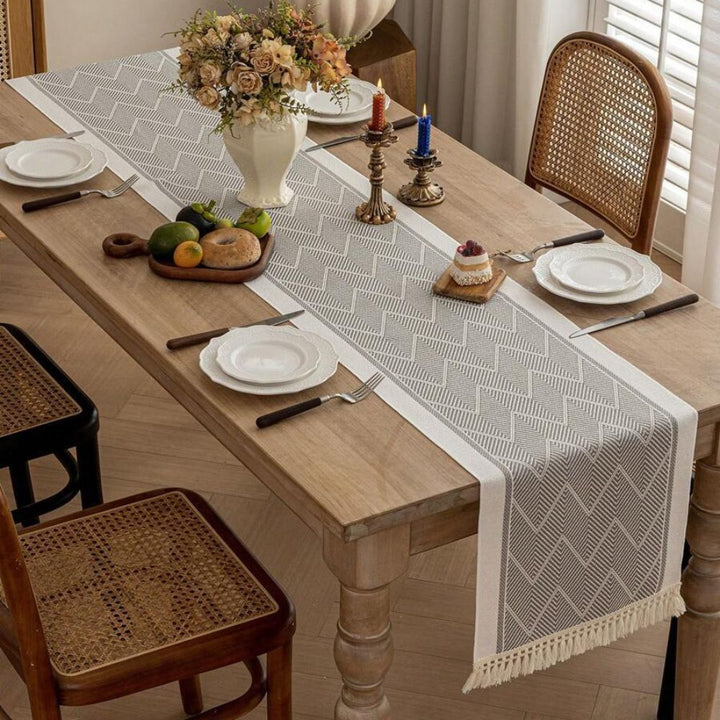 Luxury Woven Table Runner in Sandstone – Elegant Zigzag Design for Modern Interiors 8