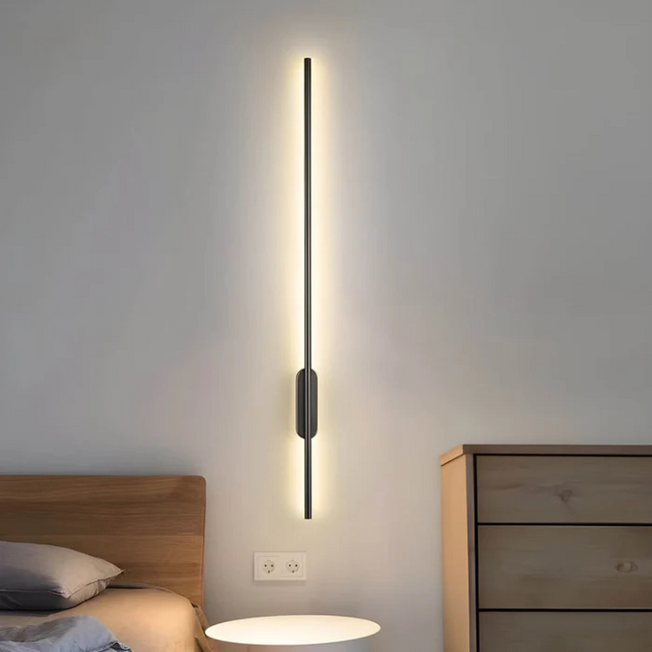 Minimalist LED Wall Lamp with Warm White Light for Modern Interiors 2