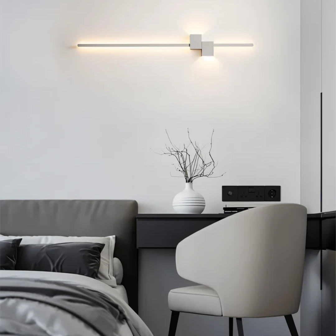 Minimalist LED Wall Light for Modern Interiors – 62 cm in Black, White, or Gold 4