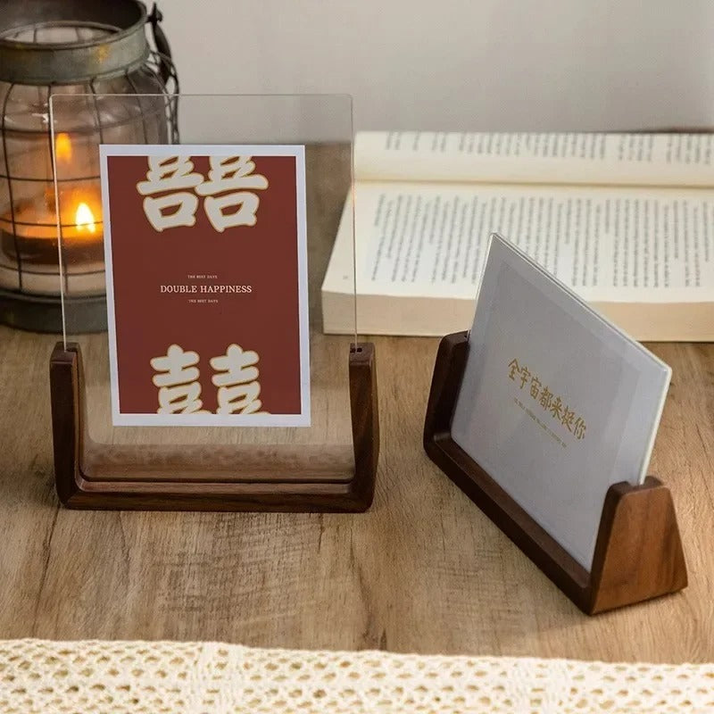 Minimalist Wooden Photo Frames with Floating Design – Beechwood and Acrylic Display 2