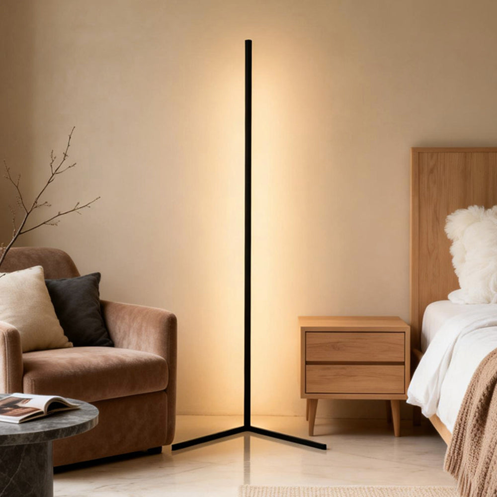 Modern Black Floor Lamp – RGB Corner Standing Lamp with Remote Control for Living Room, Energy-Efficient LED Lighting 1