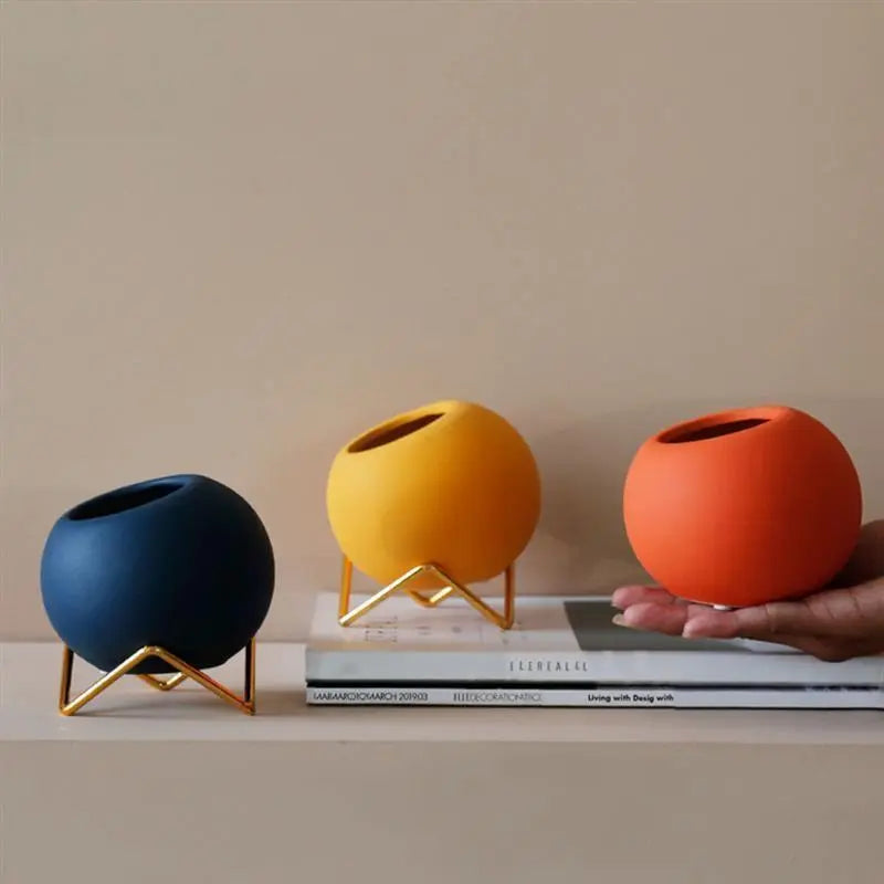 Modern Ceramic Plant Pot with Stand – Stylish Decorative Planter in Vibrant Colors 2