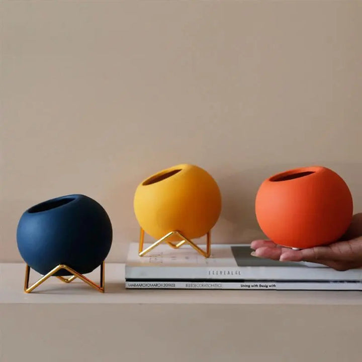 Modern Ceramic Plant Pot with Stand – Stylish Decorative Planter in Vibrant Colors 2