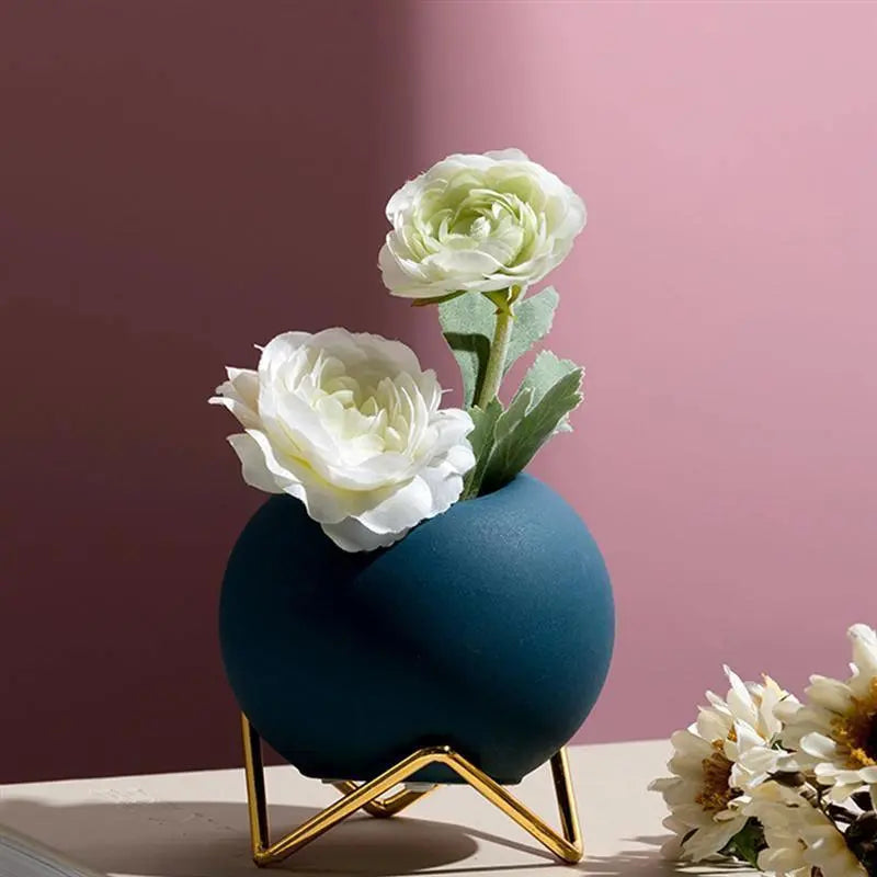Modern Ceramic Plant Pot with Stand – Stylish Decorative Planter in Vibrant Colors 3