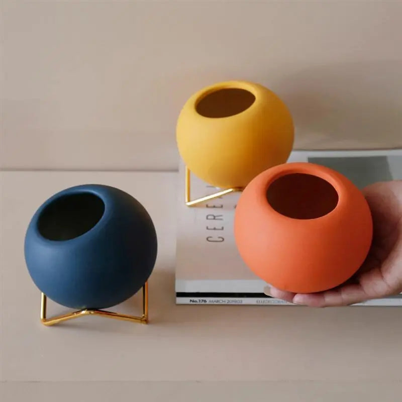 Modern Ceramic Plant Pot with Stand – Stylish Decorative Planter in Vibrant Colors 6
