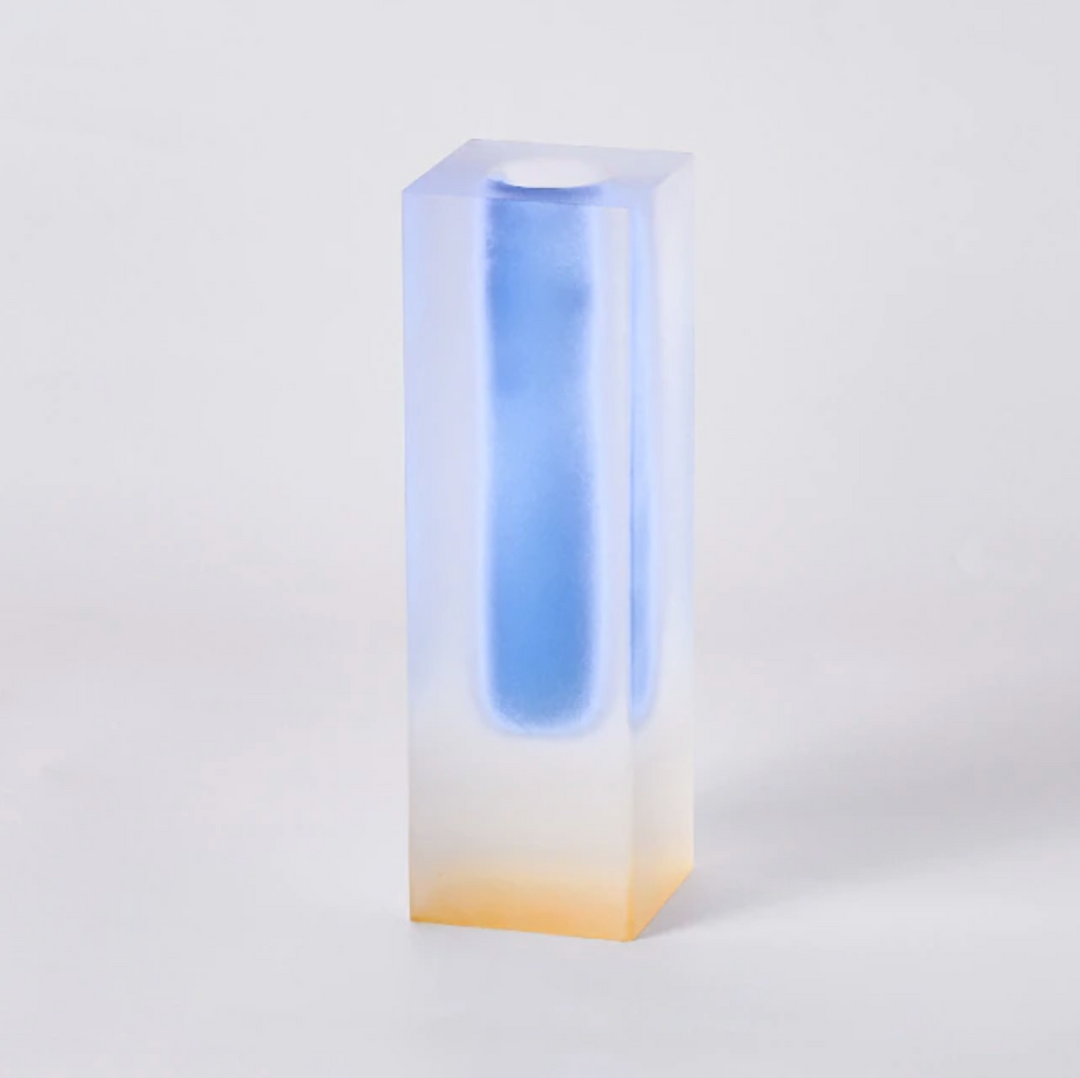 Modern Prism Acrylic Vase – Colorful Desktop Organizer for Floral Displays 15