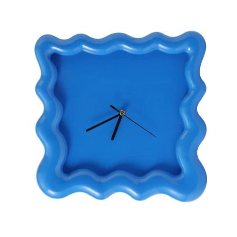 Modern Wavy Wall Clock – Minimalist 3D Design with Artistic Frame in Various Colors 5