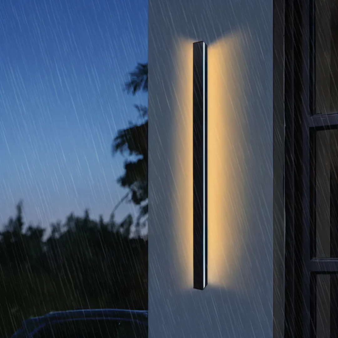 Modern Weatherproof LED Wall Lamp for Indoor and Outdoor Use – Black Aluminum Design 2