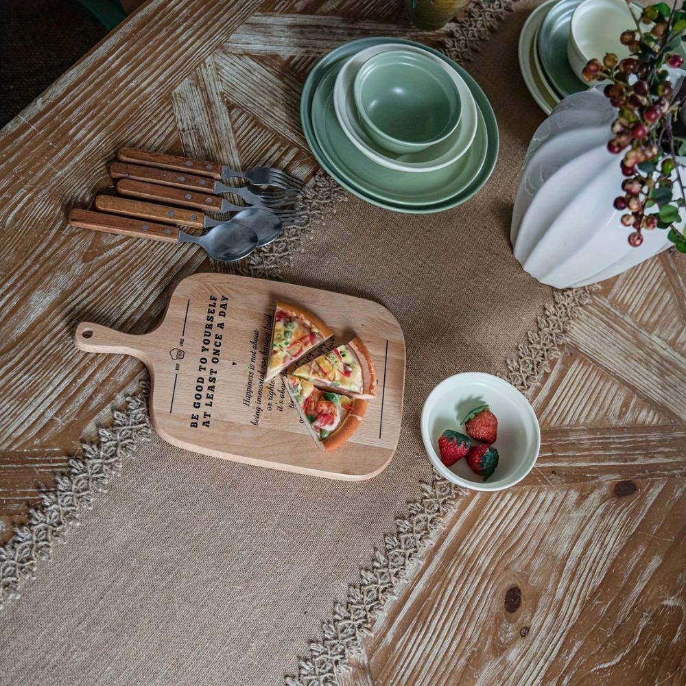 Natural Jute Table Runner – Rustic Bohemian Elegance for Dining and Events 5