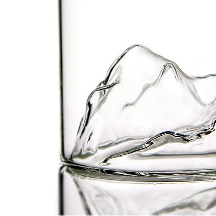 NuchiGlow Crystal Whiskey Glass – Elegant Japanese Design for Whiskey and Sake 3