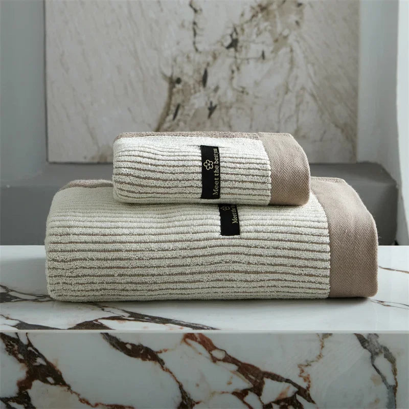Organic Cotton Bath Towel – Soft, Absorbent Luxury Towel for Eco-Friendly Bathroom Use 0