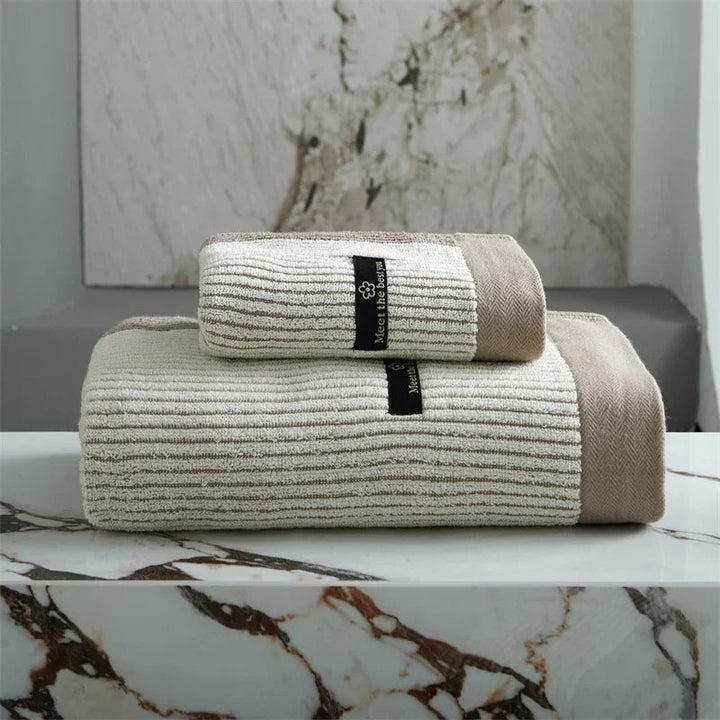 Organic Cotton Bath Towel – Soft, Absorbent Luxury Towel for Eco-Friendly Bathroom Use 0