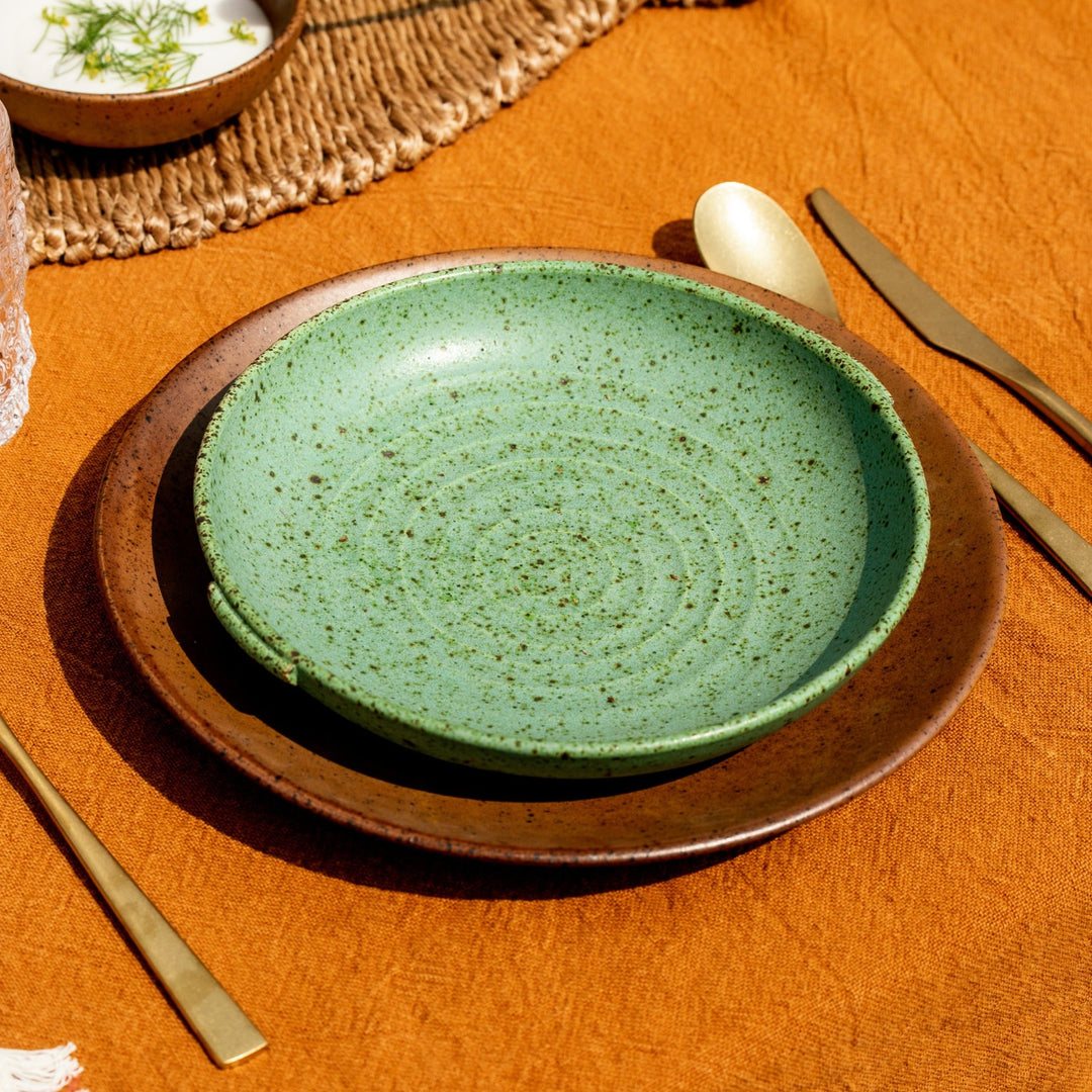 Organic Stoneware Dinnerware Set – Vintage Aged Design in Earthy Tones 2