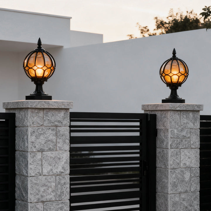 Outdoor Globe Pillar Lights – Retro Glass and Copper Design for Garden and Landscape Lighting 2
