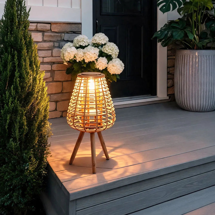 Outdoor Solar Floor Lamp with Woven Rattan Shade – USB Rechargeable, Warm White LED for Patios and Gardens 3