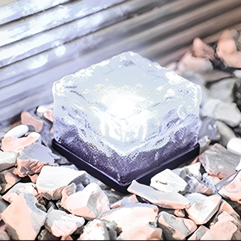 Outdoor Solar Ice Cube Step Lights – IP65 Waterproof Landscape Lighting with Four Color Options for Garden and Pathway Illumination 11