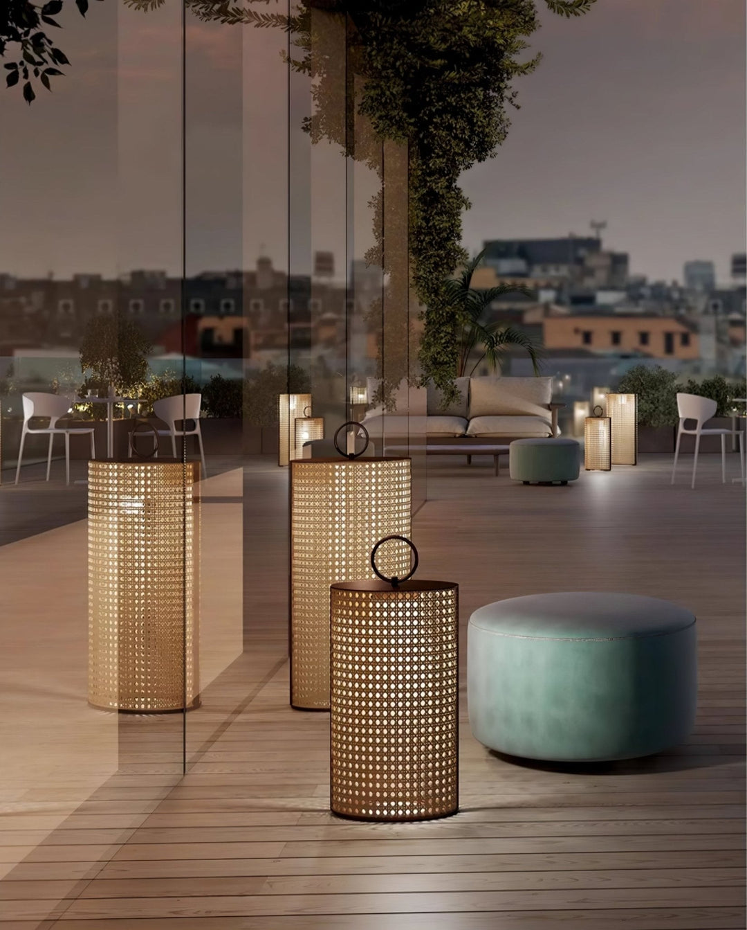 Outdoor Solar Lantern with Remote Control, Adjustable Rattan Mantle for Garden and Terrace Lighting 8
