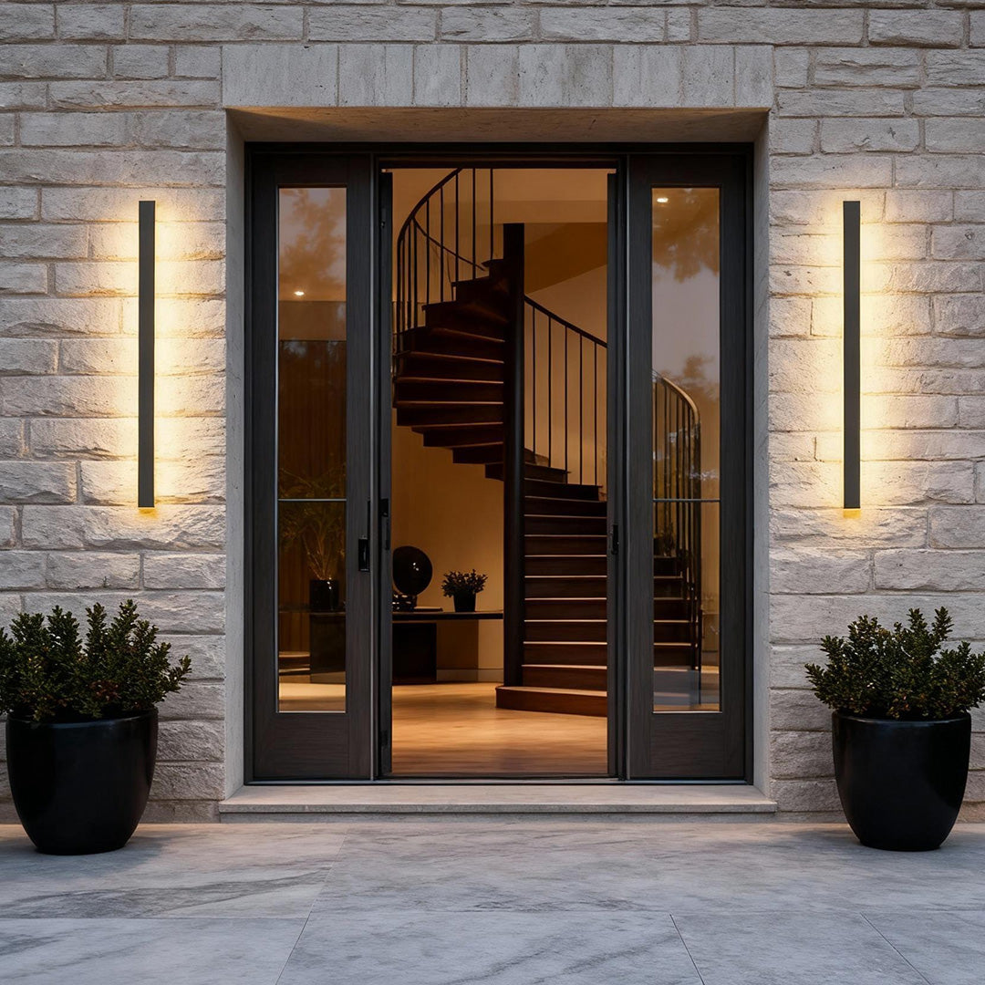 Outdoor Wall Light Fixture – Modern Black Linear LED Sconce with Adjustable Color Temperature and IP65 Waterproof Rating 1