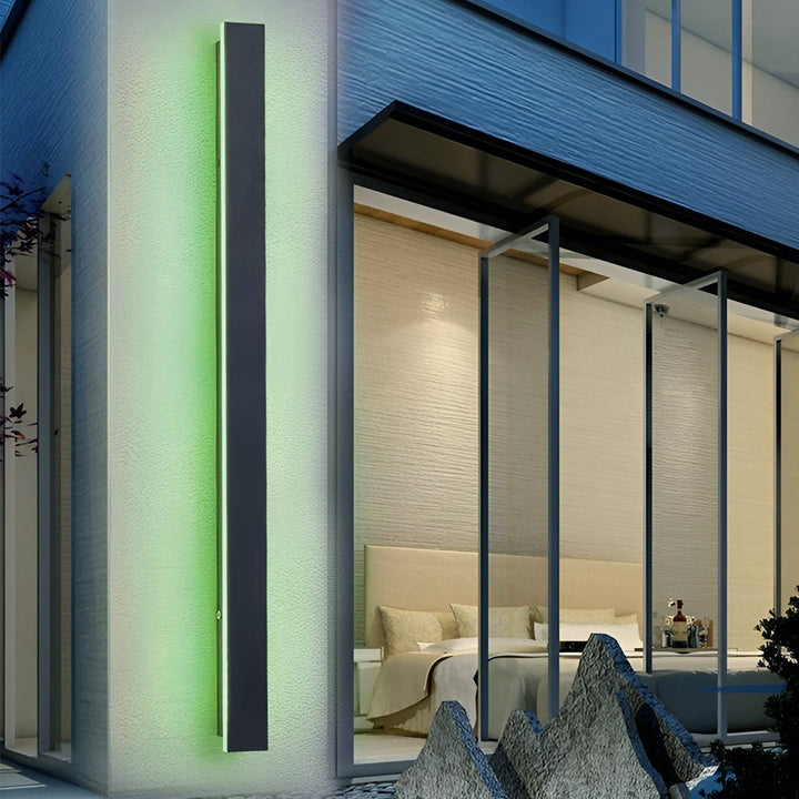 Outdoor Wall Light Fixture – Modern Black Linear LED Sconce with Adjustable Color Temperature and IP65 Waterproof Rating 9
